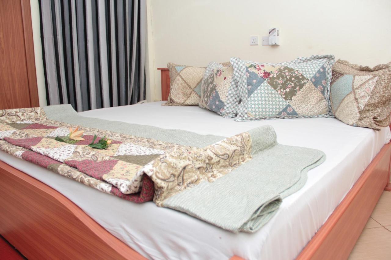 Nbangba Hotel Techiman Luaran gambar
