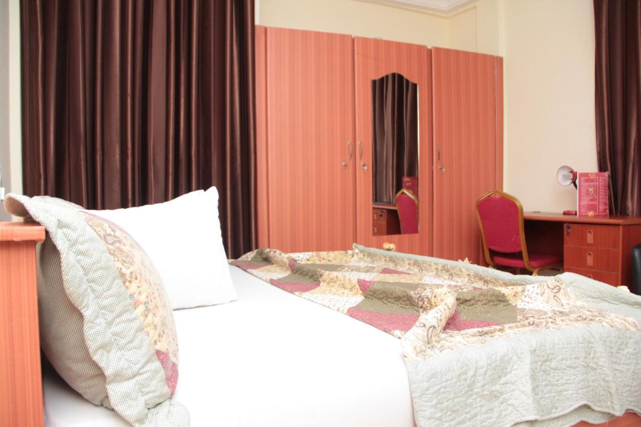 Nbangba Hotel Techiman Luaran gambar