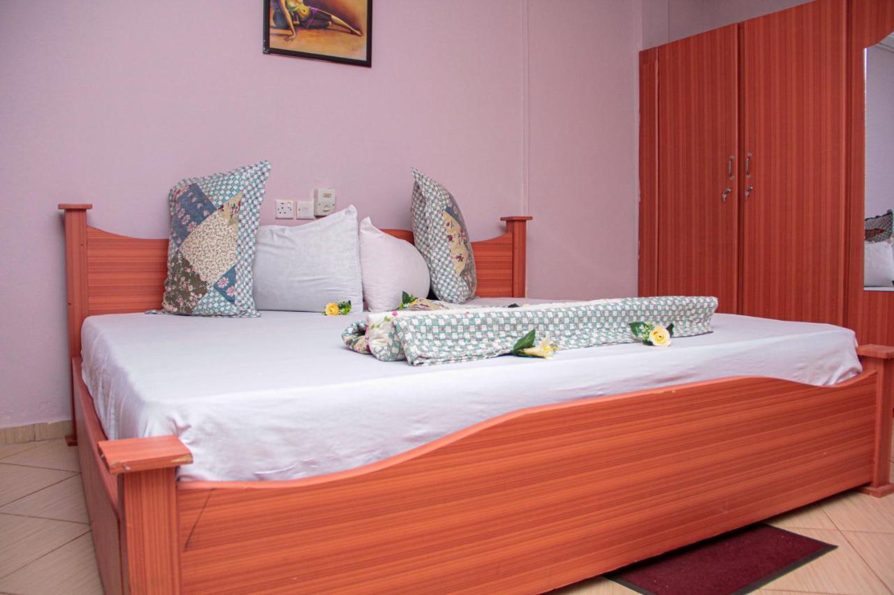 Nbangba Hotel Techiman Luaran gambar